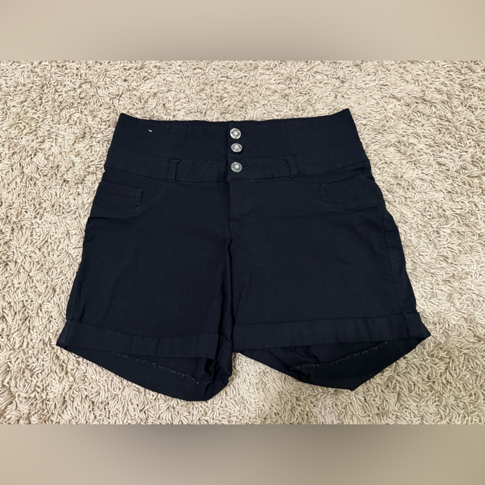 High Waist Black Shorts with Classic Design